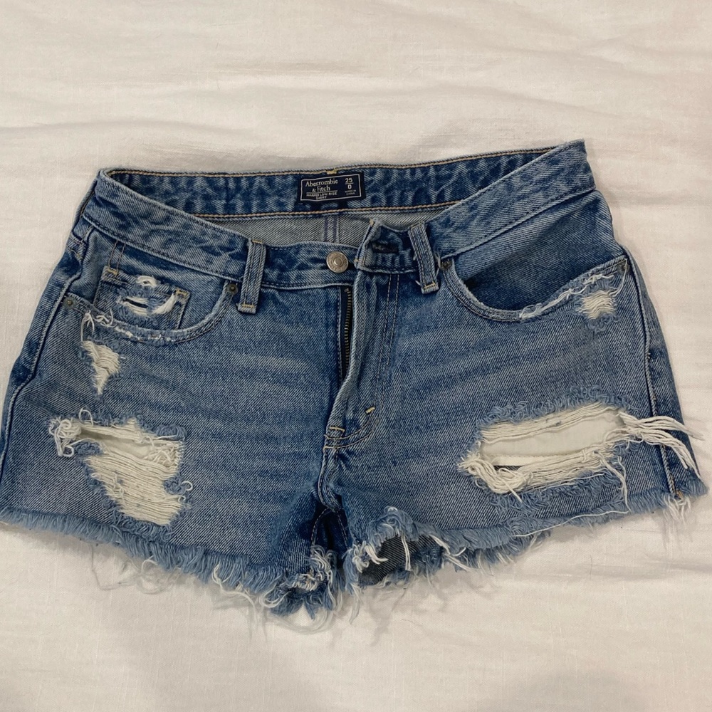 Abercrombie and Fitch distressed jeans shorts